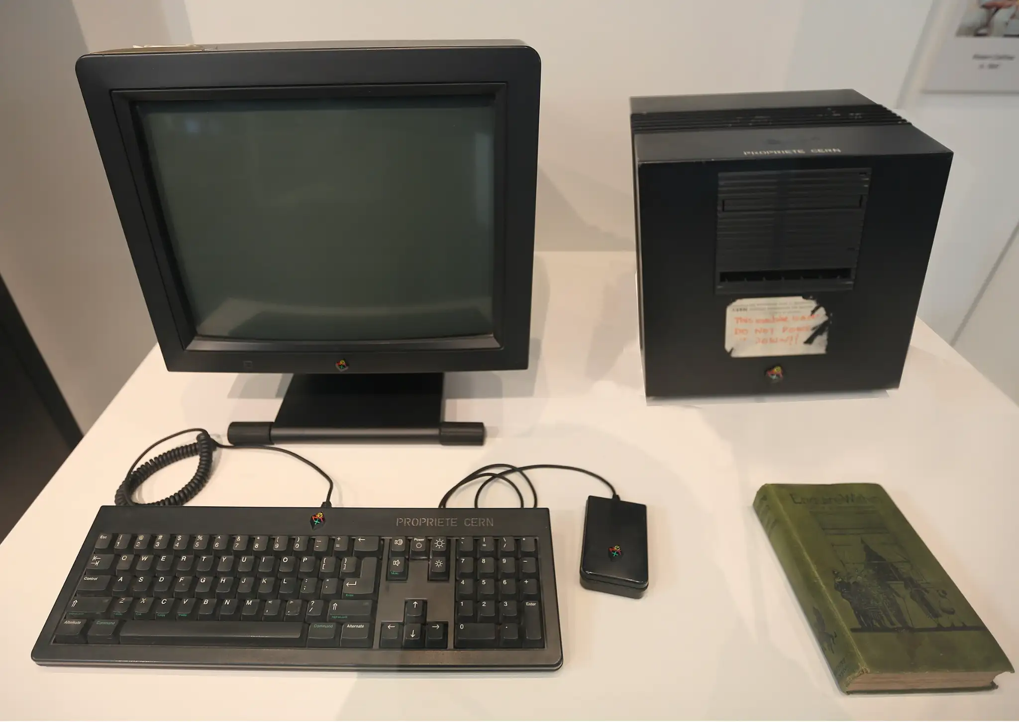 NeXT Cube - The first web server.